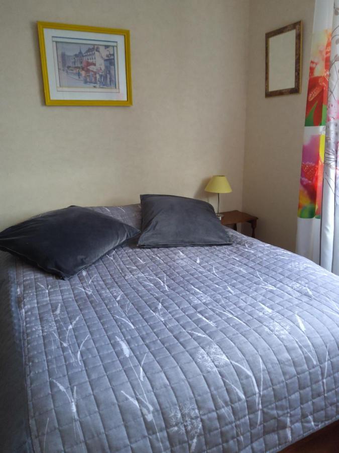 Chambre D'Hotes Dans Residence Dijon Exterior photo